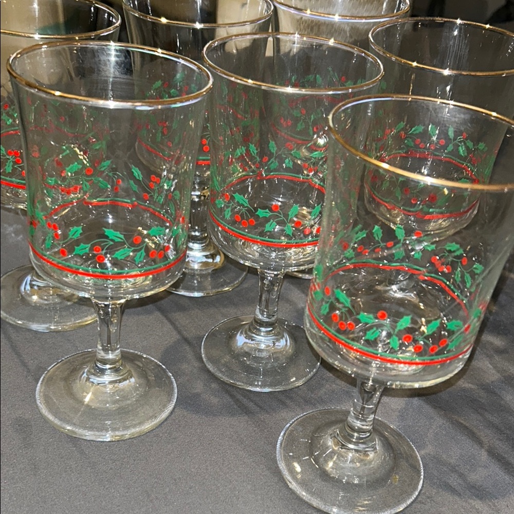 Arby’s Holly Berry Glasses
